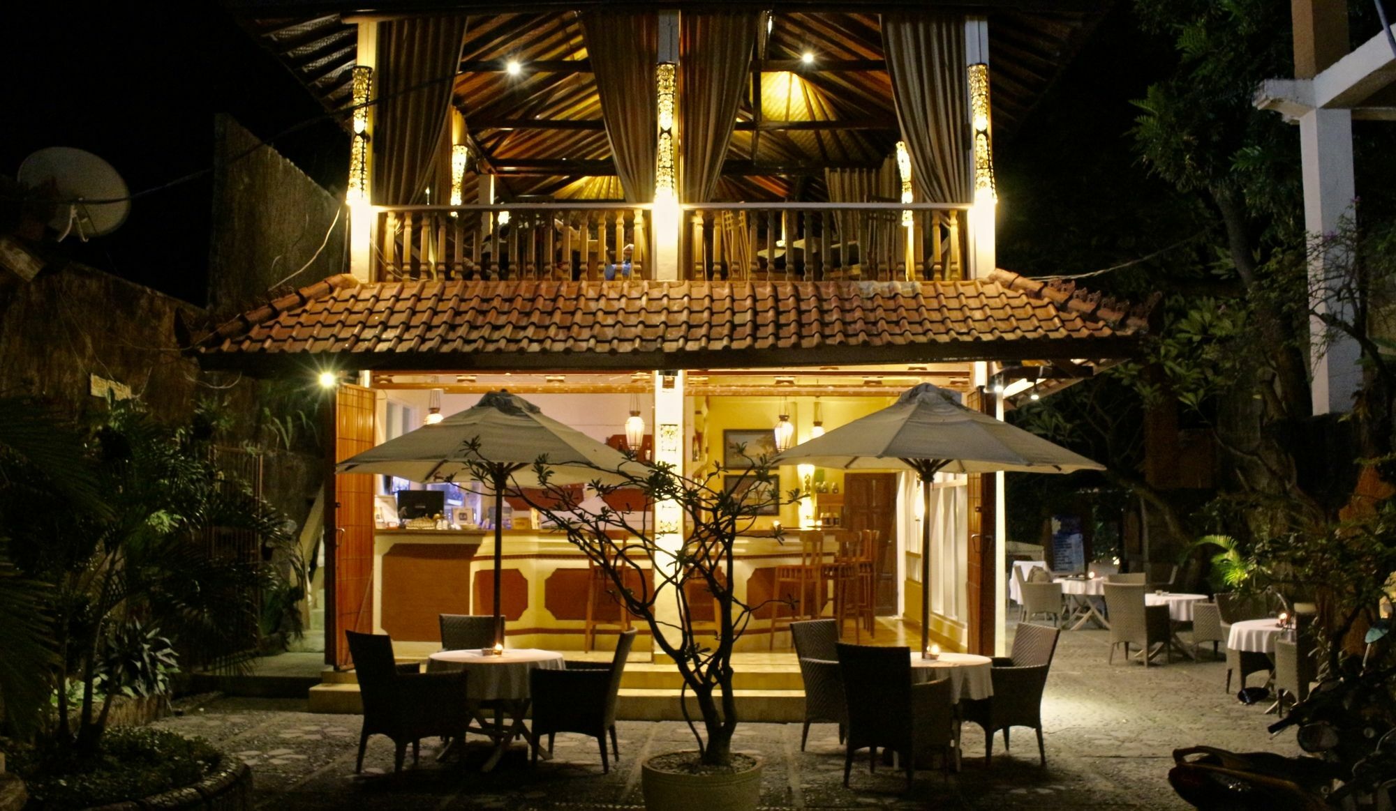 Hotel Chonos Lovina  Exterior photo